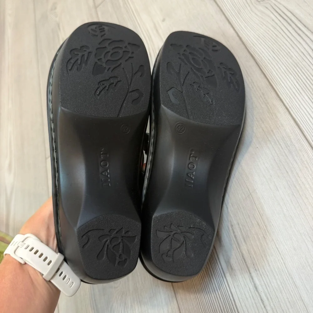 Naot‎ Brasilia Sterling Leather Sandals Silver Metallic Slides Womens 42 L11 NEW